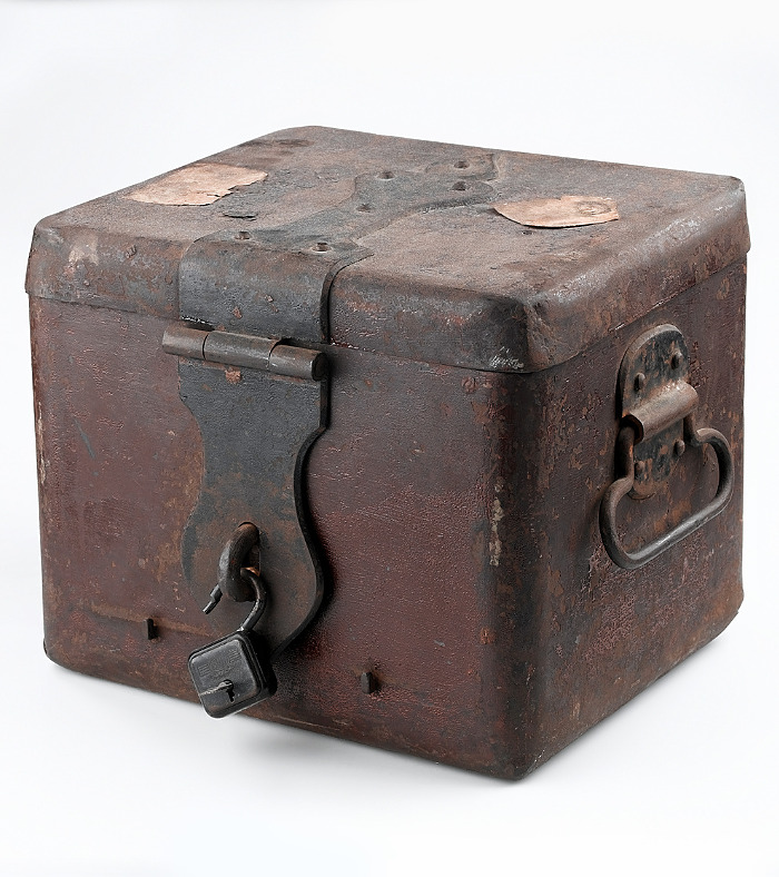 Kist voor het vervoer van geld en waarden, Raiffeisenbank eerste helft 20e eeuw