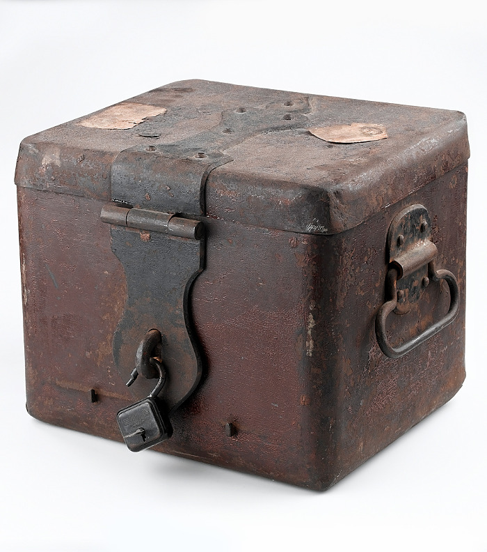 Kist voor het vervoer van geld en waarden, Raiffeisenbank eerste helft 20e eeuw