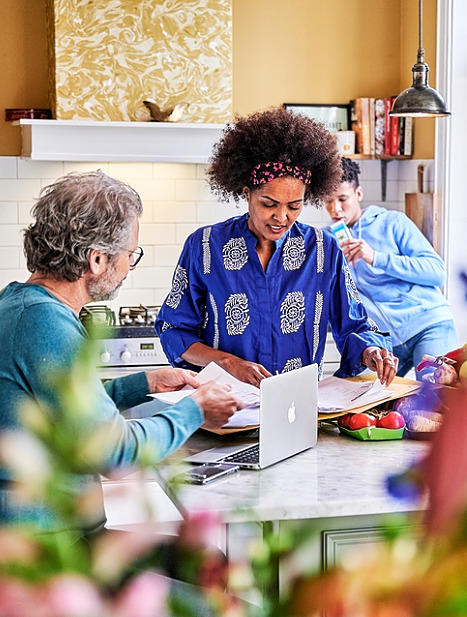 gezin dochter uit huis