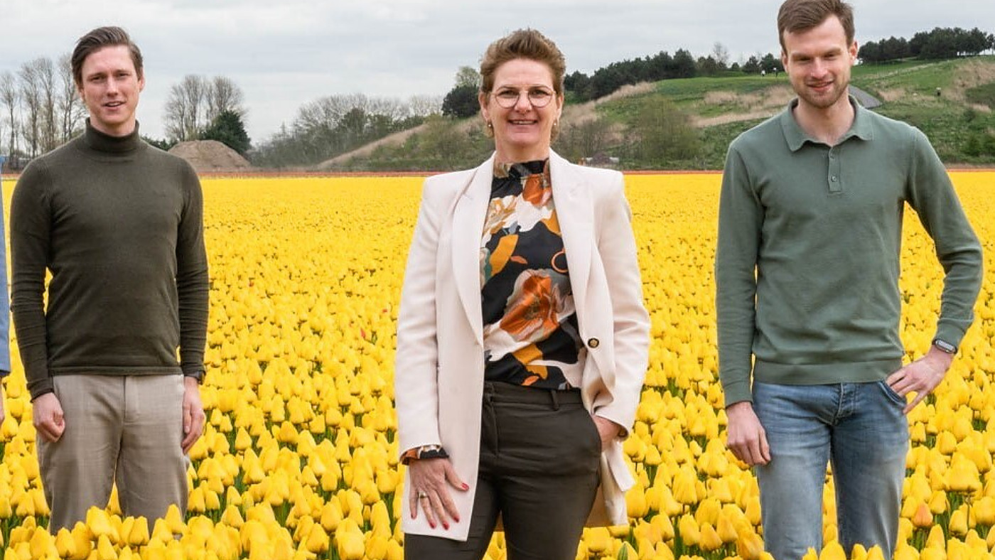 bionomic-2 znd Ferry.1